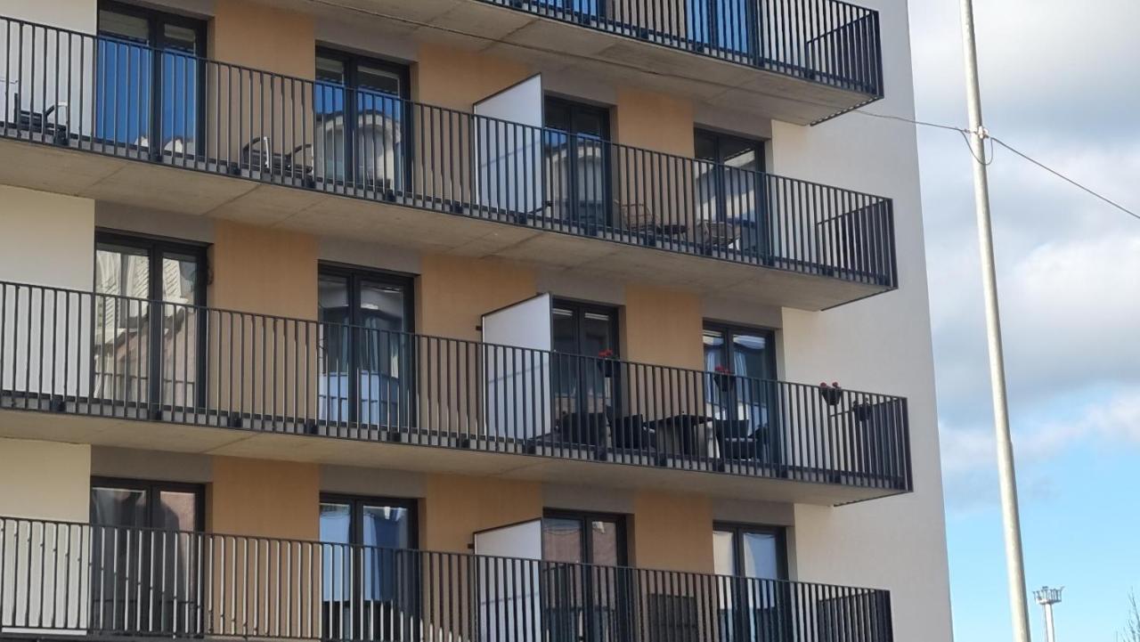 Komfortna Novostavba V Centre Apartment Poprad Exterior photo